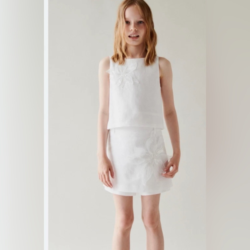 Girl's Zara White Skort Skirt  Top Flower Sequin Applique Set Outfit 8-9